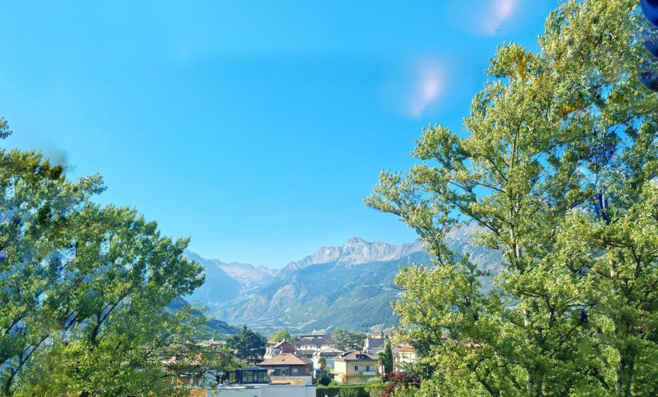 Bergblick Apartment In Zentrumsnaehe Mit Garage Merano Eksteriør bilde
