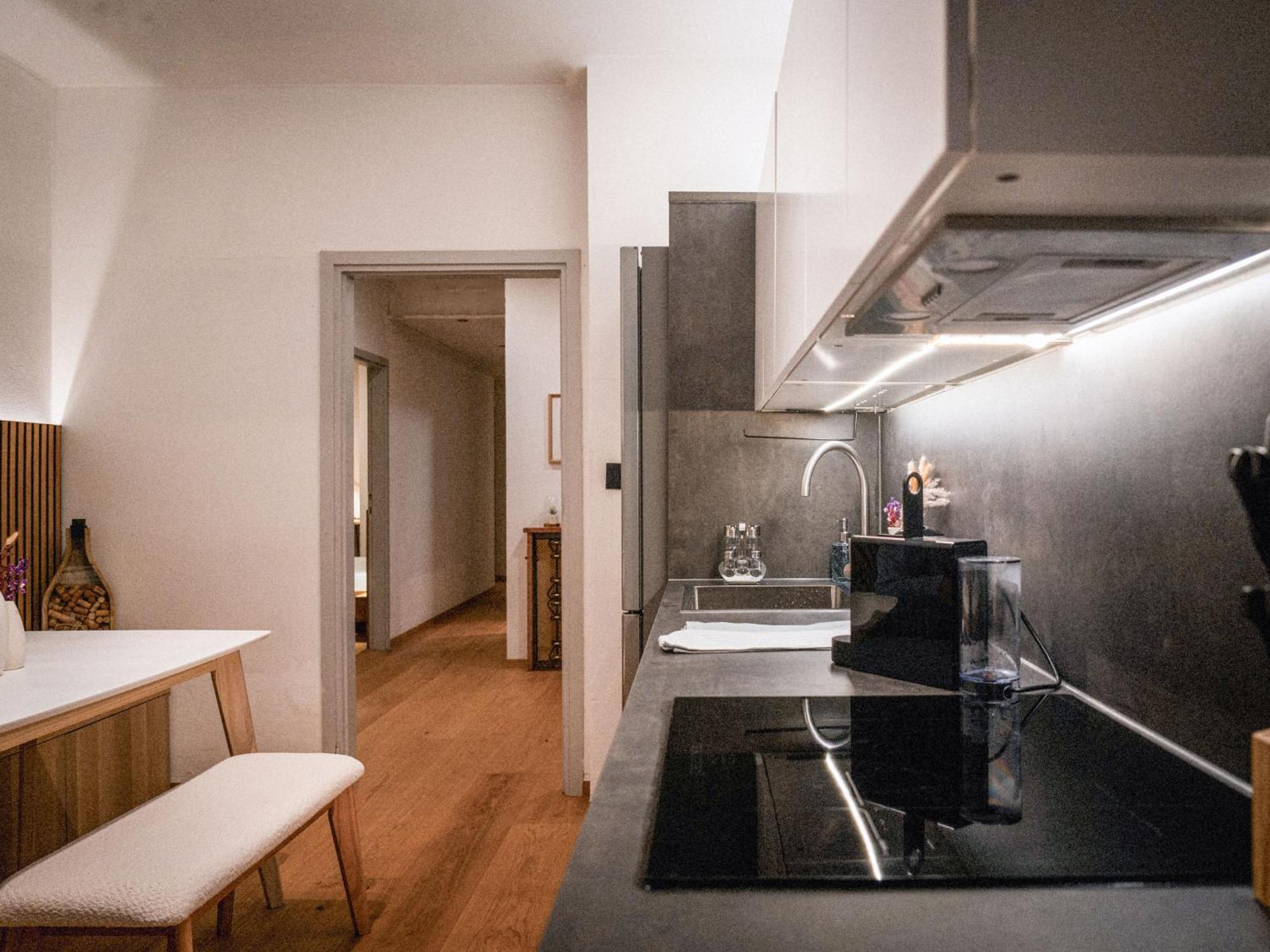Bergblick Apartment In Zentrumsnaehe Mit Garage Merano Eksteriør bilde